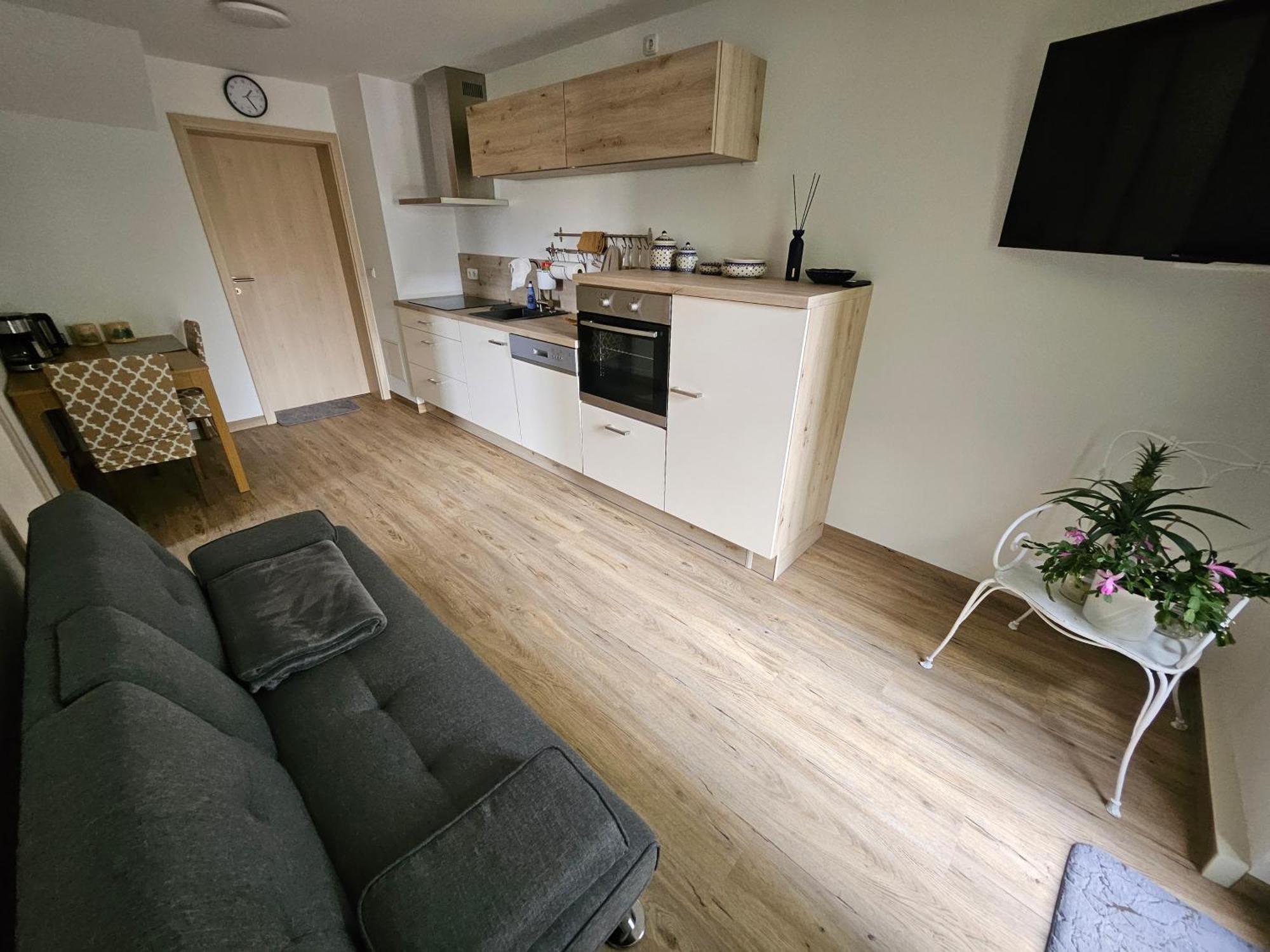 Appartement Modern, Ruhig, Gemuetlich Inmitten Der Rhoen *